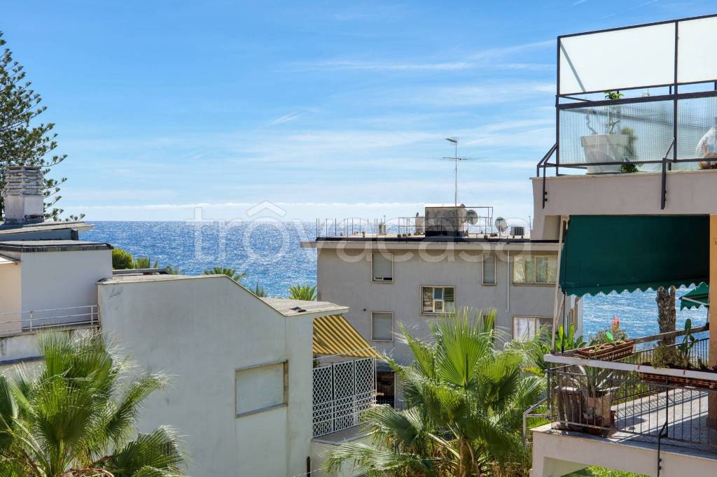 appartamento in vendita a Sanremo