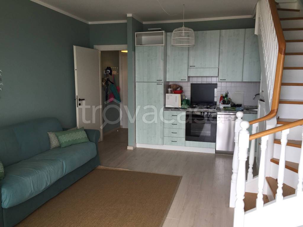 appartamento in vendita a Sanremo in zona Poggio