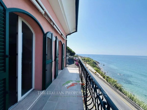 appartamento in vendita a Sanremo in zona Poggio