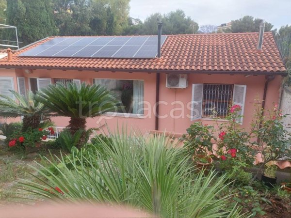 appartamento in vendita a Sanremo in zona Coldirodi