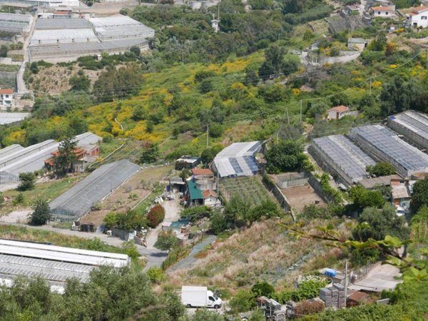 appartamento in vendita a Sanremo in zona Coldirodi