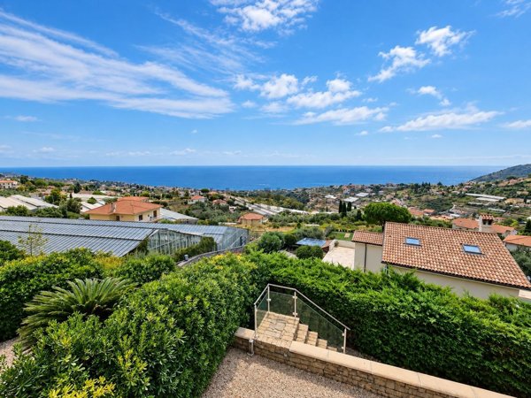 appartamento in vendita a Sanremo