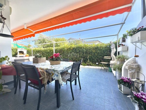 appartamento in vendita a Sanremo in zona Coldirodi