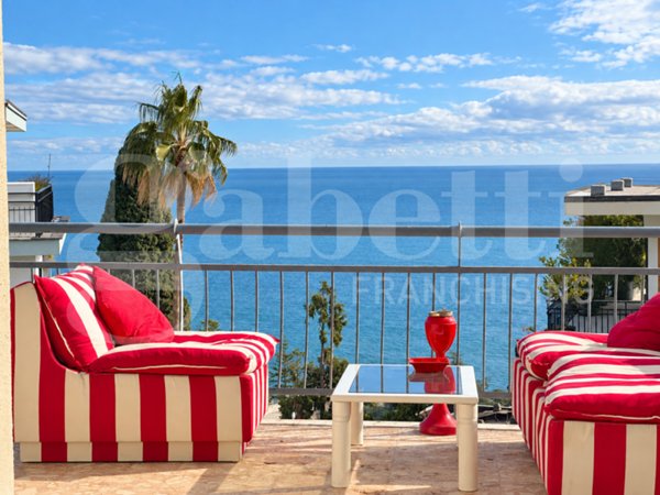 appartamento in vendita a Sanremo