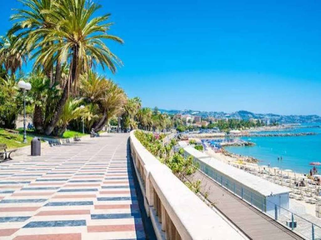 appartamento in vendita a Sanremo