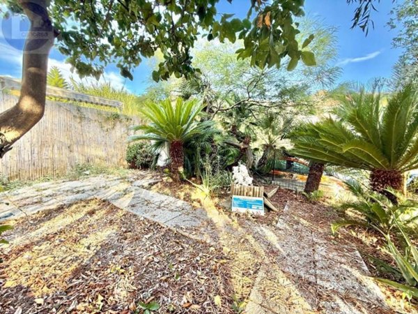 appartamento in vendita a Sanremo in zona Poggio