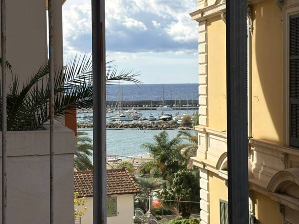 appartamento in vendita a Sanremo