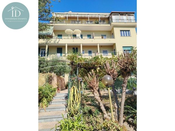 appartamento in vendita a Sanremo in zona Coldirodi