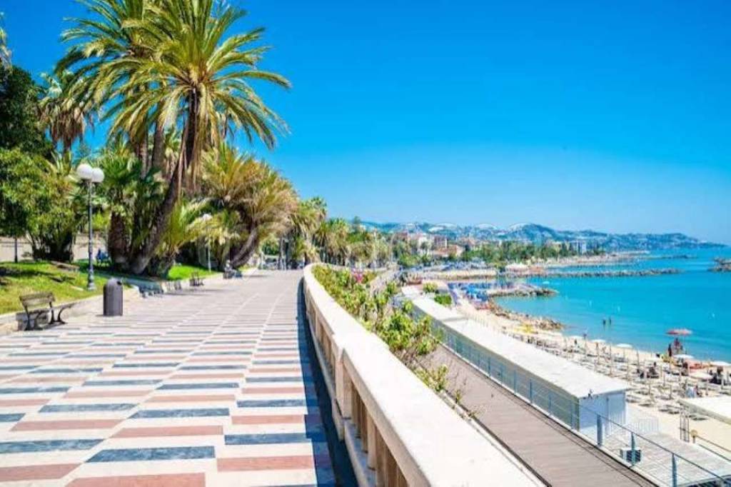 appartamento in vendita a Sanremo