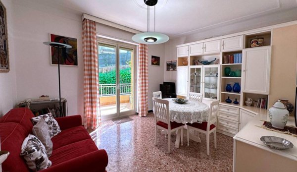 appartamento in vendita a Sanremo in zona Poggio