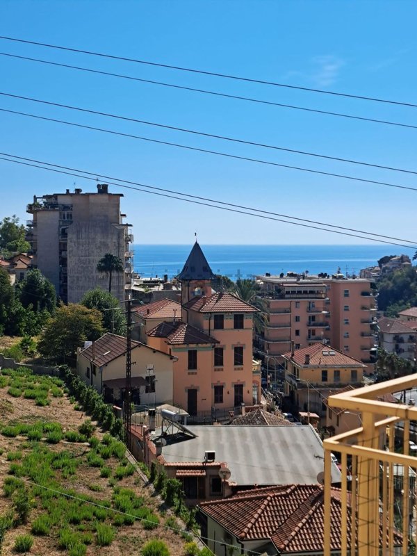appartamento in vendita a Sanremo
