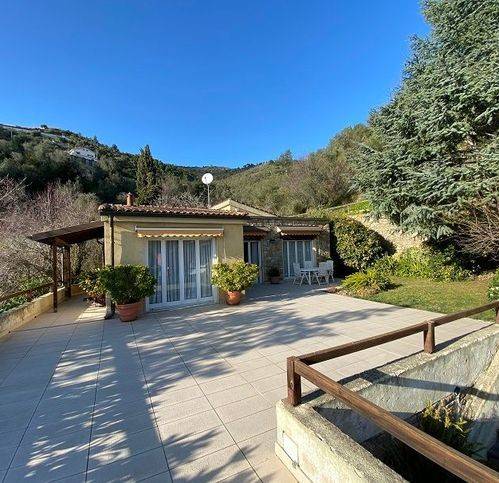 casa indipendente in vendita a Sanremo