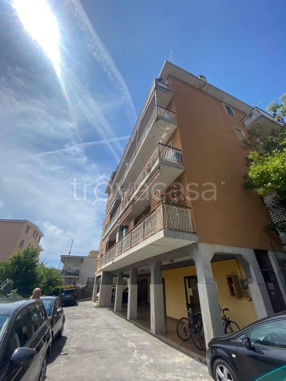appartamento in vendita a Sanremo in zona Poggio
