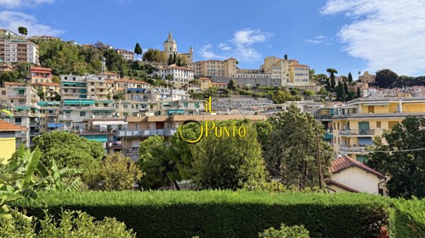 casa indipendente in vendita a Sanremo