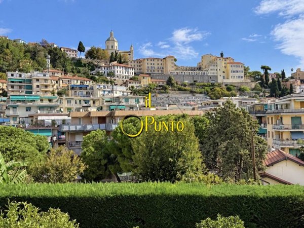 casa indipendente in vendita a Sanremo