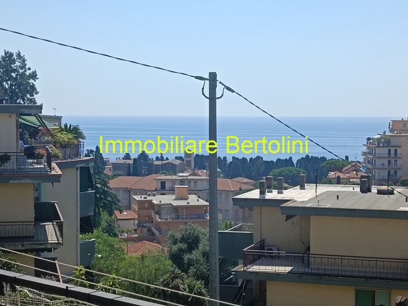 appartamento in vendita a Sanremo in zona Coldirodi