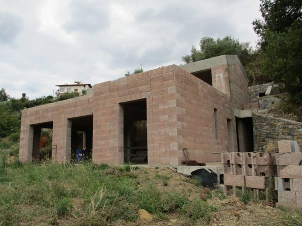 casa indipendente in vendita a Sanremo