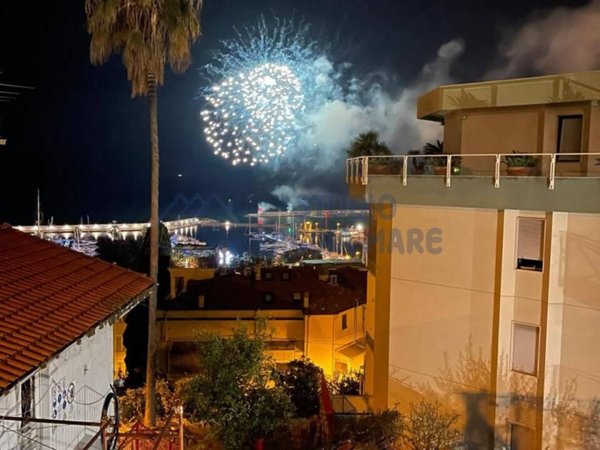 casa indipendente in vendita a Sanremo