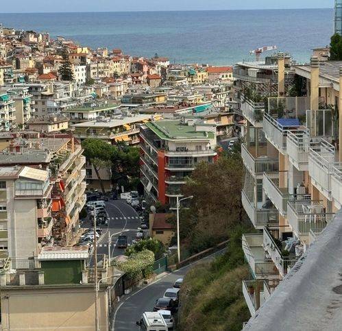 appartamento in vendita a Sanremo