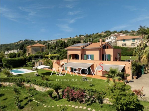 casa indipendente in vendita a Sanremo