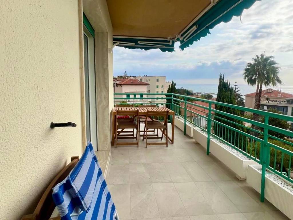 appartamento in vendita a Sanremo