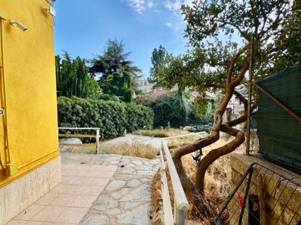 casa indipendente in vendita a Sanremo
