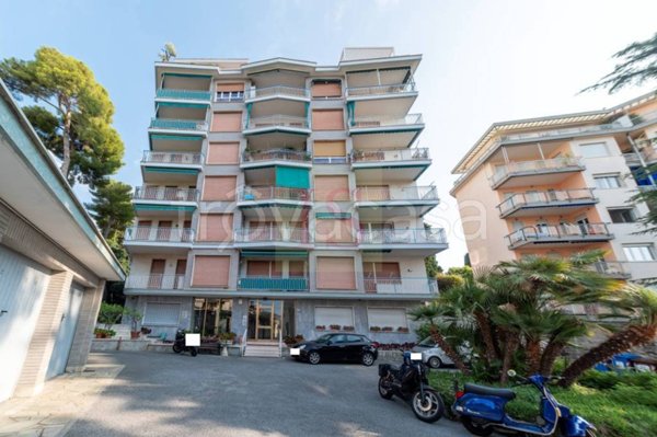 appartamento in vendita a Sanremo in zona Coldirodi
