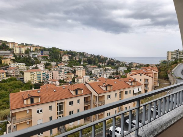 appartamento in vendita a Sanremo in zona Coldirodi