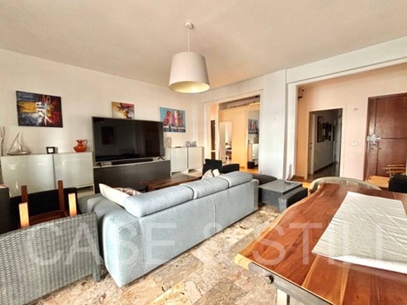 appartamento in vendita a Sanremo in zona Poggio