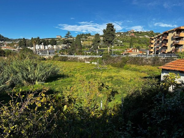 terreno agricolo in vendita a Santo Stefano al Mare