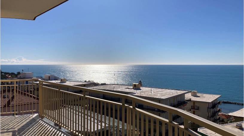 appartamento in vendita a Santo Stefano al Mare