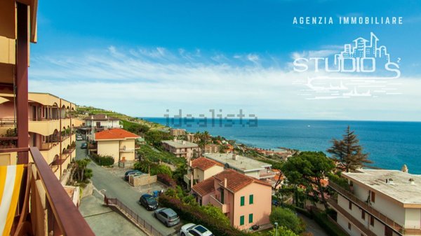 appartamento in vendita a Santo Stefano al Mare
