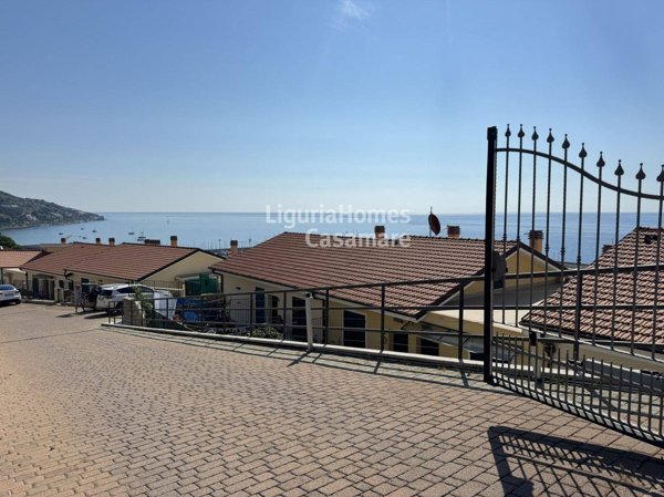 appartamento in vendita a Santo Stefano al Mare