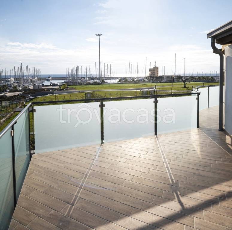appartamento in vendita a Santo Stefano al Mare