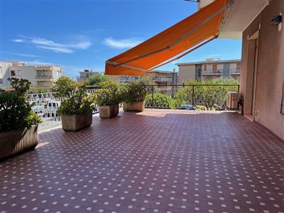 appartamento in vendita a Santo Stefano al Mare