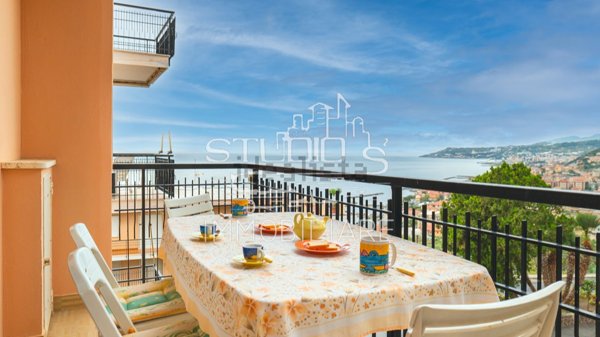 appartamento in vendita a Santo Stefano al Mare