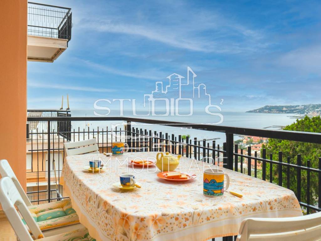 appartamento in vendita a Santo Stefano al Mare