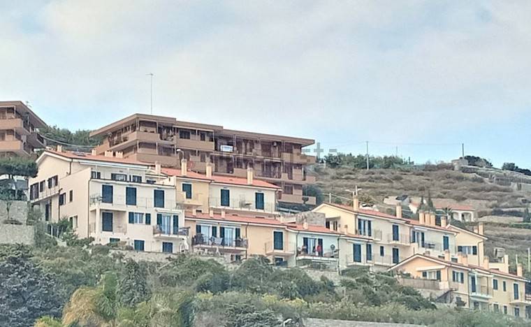 appartamento in vendita a Santo Stefano al Mare