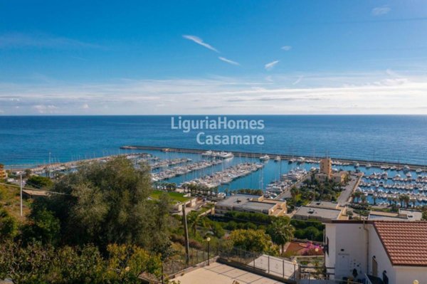 appartamento in vendita a Santo Stefano al Mare