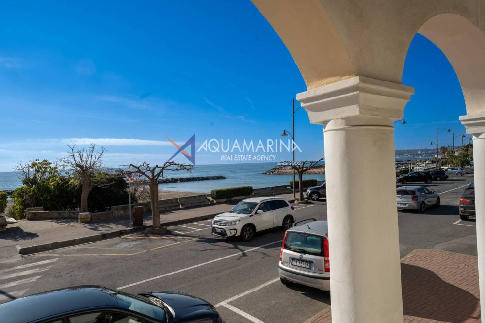 appartamento in vendita a Santo Stefano al Mare