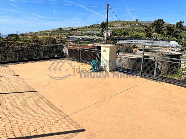 appartamento in vendita a Santo Stefano al Mare