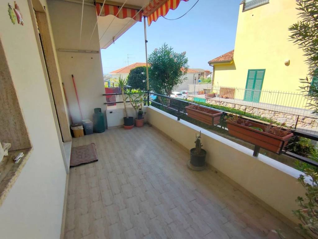appartamento in vendita a Santo Stefano al Mare