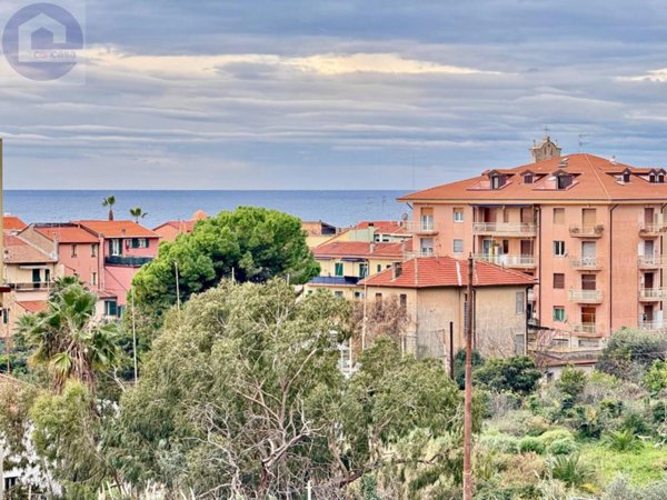 appartamento in vendita a Santo Stefano al Mare