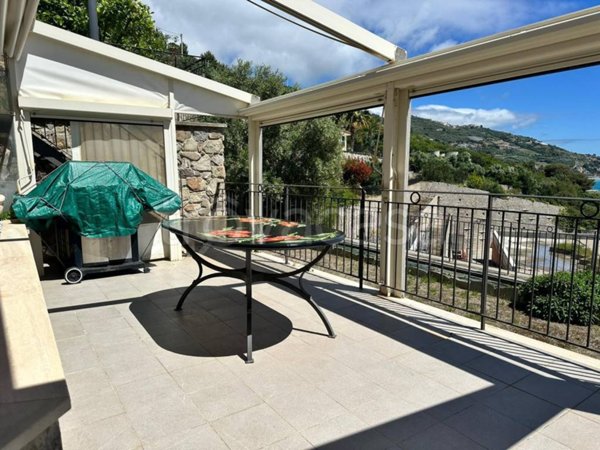 appartamento in vendita a Santo Stefano al Mare
