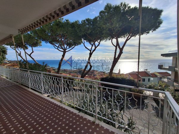 appartamento in vendita a Santo Stefano al Mare