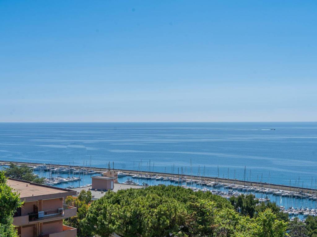 casa indipendente in vendita a Santo Stefano al Mare