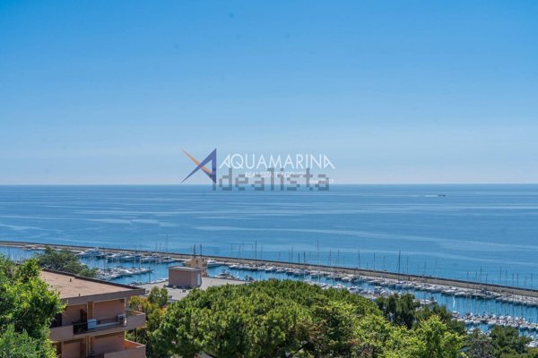 appartamento in vendita a Santo Stefano al Mare
