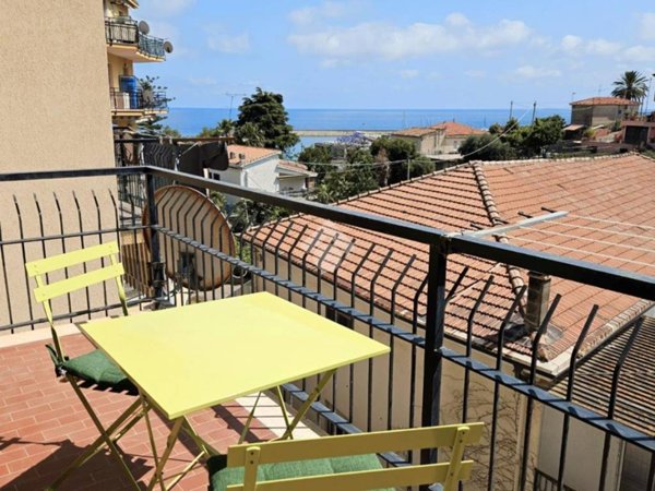 appartamento in vendita a Santo Stefano al Mare