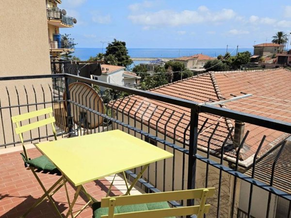 appartamento in vendita a Santo Stefano al Mare