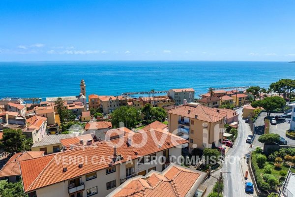appartamento in vendita a Santo Stefano al Mare